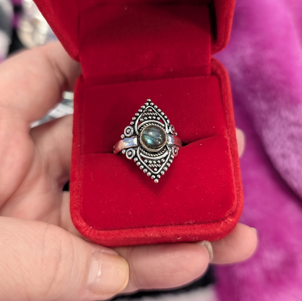 Vintage Handmade Blue 💙 Flash Labradorite Gemstone Set In 925 Sterling Silver 6